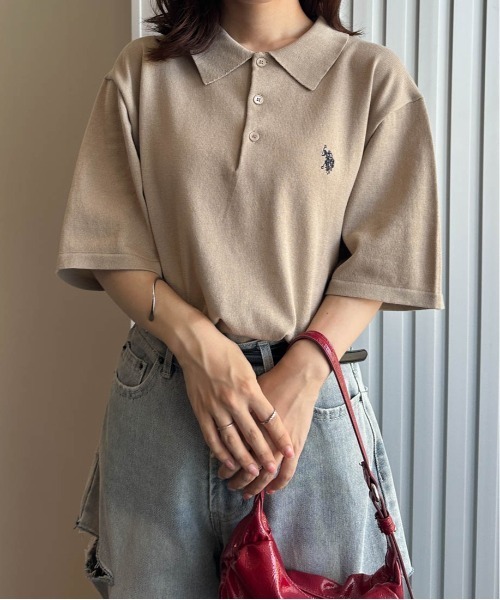 U.S. POLO ASSN.(ユーエスポロアッスン)の「<U.S.POLO ASSN.> ワンポイント刺繍半袖ニットポロシャツ(ニット/セーター・レディース・ネイビー系/ベージュ系その他/オフホワイト/ベージュ/ネイビー/ブラック・M)」の11枚目の写真