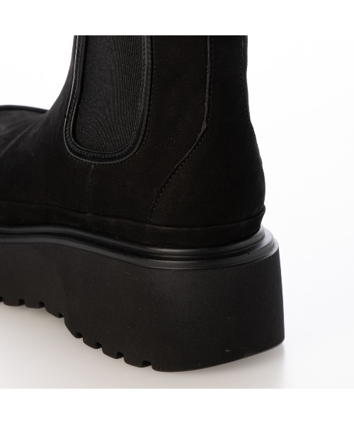 Mode et Jacomo（モードエジャコモ）の「厚底サイドゴアブーツ（ブーツ・レディース・クリーム/ブラック/ブラック系その他4・22.5cm/23cm/23.5cm/24cm/24.5cm）」の6枚目の写真