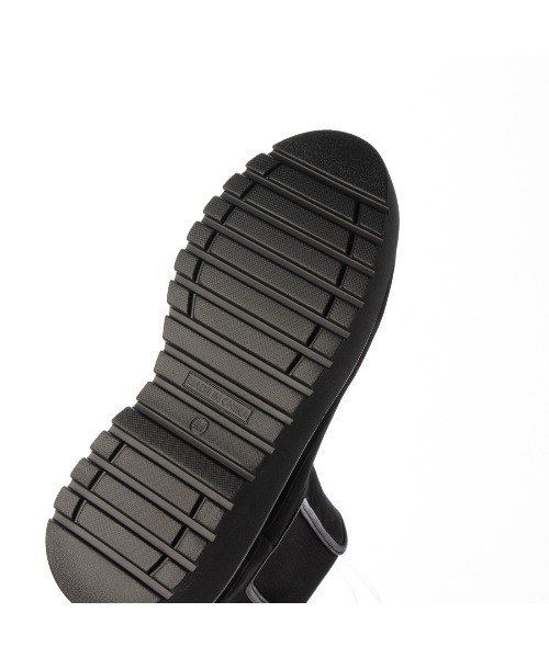 Mode et Jacomo（モードエジャコモ）の「厚底サイドゴアブーツ（ブーツ・レディース・クリーム/ブラック/ブラック系その他4・22.5cm/23cm/23.5cm/24cm/24.5cm）」の4枚目の写真