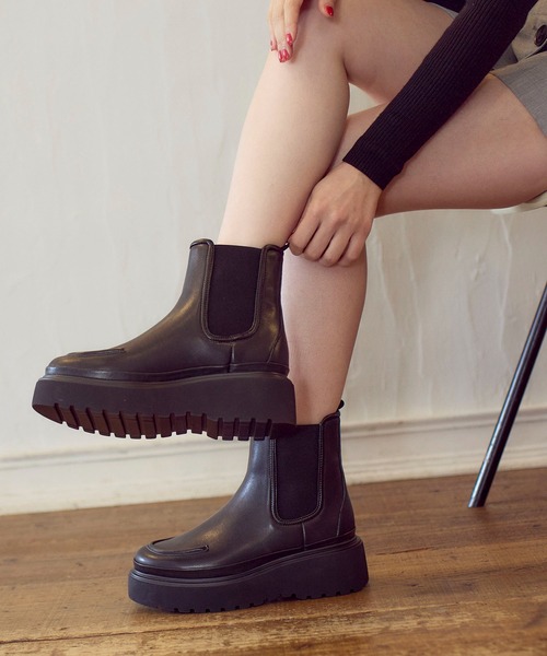 Mode et Jacomo（モードエジャコモ）の「厚底サイドゴアブーツ（ブーツ・レディース・クリーム/ブラック/ブラック系その他4・22.5cm/23cm/23.5cm/24cm/24.5cm）」の8枚目の写真