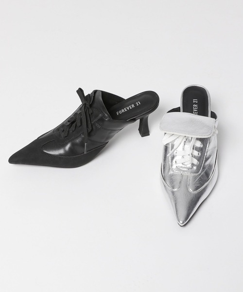 FOREVER 21（フォーエバー トゥエンティーワン）の「【2024FW】スニーカーミュール（パンプス・レディース・ブラック/シルバー・MEDIUM/LARGE）」の7枚目の写真