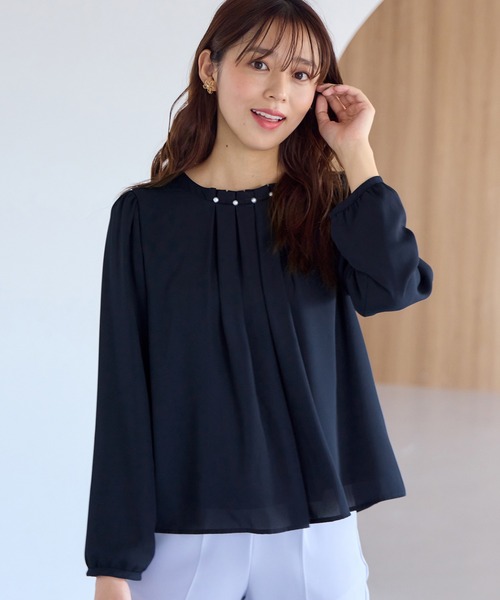 alotta（アロッタ）の「あったか裏地付ネックパールブラウス（シャツ/ブラウス・レディース・スモークピンク/ホワイト/ネイビー/ライトオレンジ系・L/M/LL/3L）」の20枚目の写真