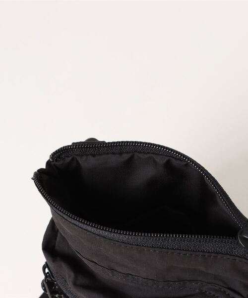 BILLABONG（ビラボン）の「BILLABONG メンズ SACOCHE SHOULDERS S バッグ 【2024年秋冬モデル】/ビラボンロゴミニショルダーバック（ショルダーバッグ・メンズ・ミント/ブラック・FREE）」の5枚目の写真