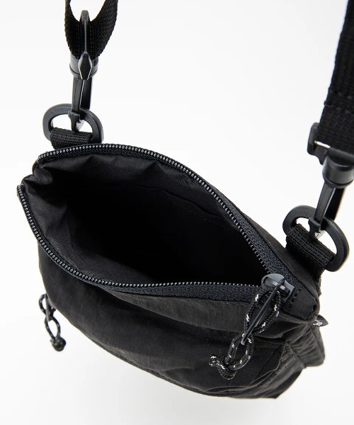 BILLABONG（ビラボン）の「BILLABONG メンズ SACOCHE SHOULDERS S バッグ 【2024年秋冬モデル】/ビラボンロゴミニショルダーバック（ショルダーバッグ・メンズ・ミント/ブラック・FREE）」の16枚目の写真