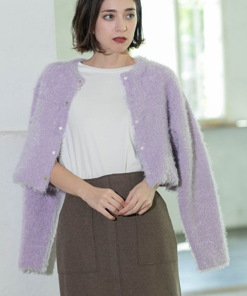 OPAQUE.CLIP(オペークドットクリップ)の「◆《6color》シャギーニットショートカーディガン【洗濯機洗い可】(カーディガン/ボレロ・レディース・ブラック/オフホワイト/チャコールグレー/グリーン/パープル系1/ライトブルー・00)」の6枚目の写真