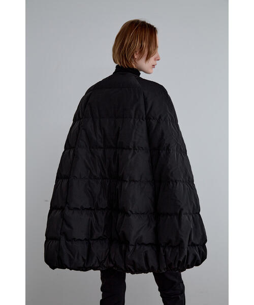 LE PFIL パッフィーダウンケープ新品タグ付きdeuxieme classe パッフィーダウンケープ(ダウンジャケット/コート)|LE PHIL