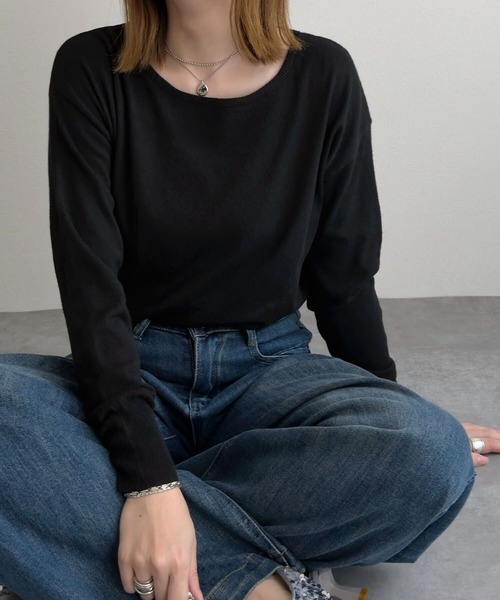 KOBE LETTUCE（コウベレタス）の「[ M/L/XL 選べるネック ] メルティベーシックニットトップス（ニット/セーター・レディース・ホワイト系/アイボリー系1/イエロー系/イエロー/ネイビー/ブルー系/ブラック系/ホワイト/ブラウン/ピンク/グリーン/ベージュ系/ピンク系/グリーン系/バーガンディー/アイボリー系/ブルー/グレー/グレー系/ネイビー系/ブラック/ブラウン系/レッド系/ベージュ/レッド系1/レッド/コーラルピンク/ブラック系1/ライトグレー系/ライトグレー系1/グレー系1/ベージュ系1/アイボリー系2/ブルー系1/ブルー系2/ピンク系1/ピンク系2/サックスブルー/ライトグレー・L/M/XL）」の6枚目の写真