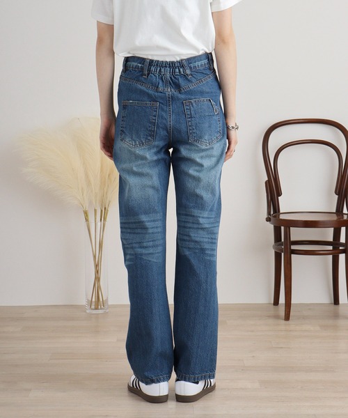 atONE(アットワン)の「スリムストレートデニムパンツ(デニムパンツ・レディース・ネイビー/ワンウォッシュ/ブルー・L/LL/3L/4L/M)」の18枚目の写真