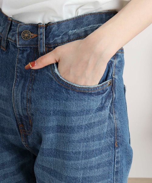 atONE(アットワン)の「スリムストレートデニムパンツ(デニムパンツ・レディース・ネイビー/ワンウォッシュ/ブルー・L/LL/3L/4L/M)」の21枚目の写真