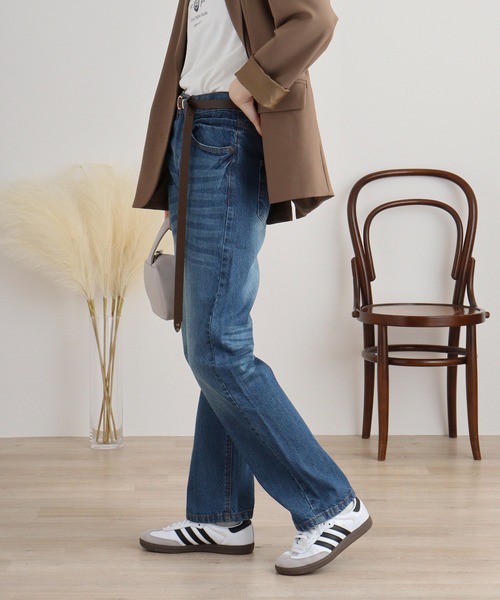 atONE(アットワン)の「スリムストレートデニムパンツ(デニムパンツ・レディース・ネイビー/ワンウォッシュ/ブルー・L/LL/3L/4L/M)」の8枚目の写真