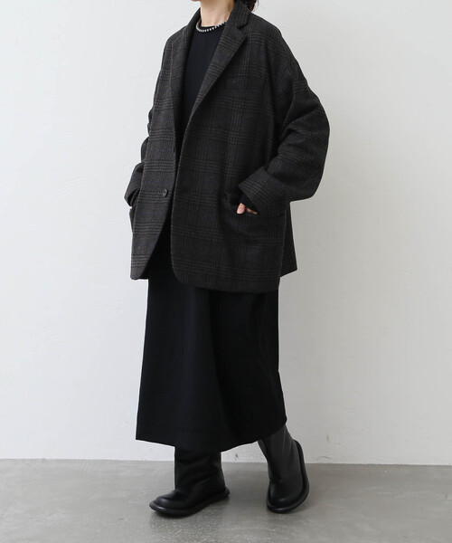 JOURNAL STANDARD LUXE(ジャーナルスタンダード ラックス)の「ポンチ クルーネックワンピース(ワンピース・レディース・ブラック・FREE)」の5枚目の写真