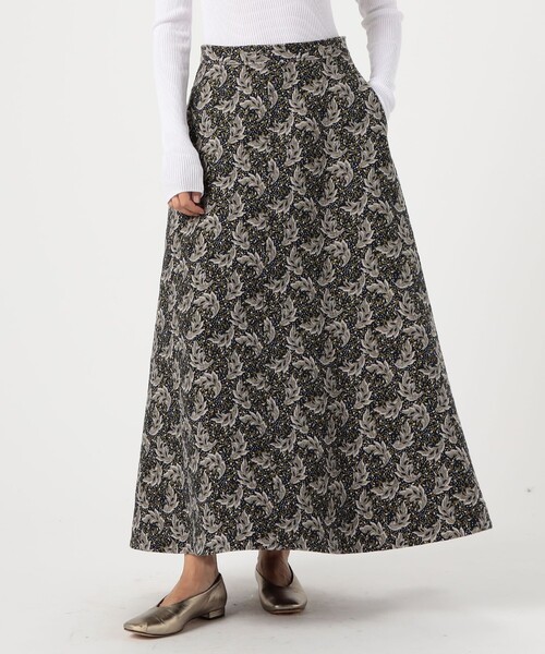 【セール】コットンポリエステルプリント Aラインロングスカート（スカート）｜SOULEIADO（ソレイアード）
