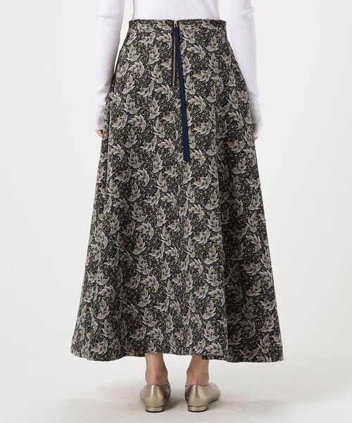 【セール】コットンポリエステルプリント Aラインロングスカート（スカート）｜SOULEIADO（ソレイアード）