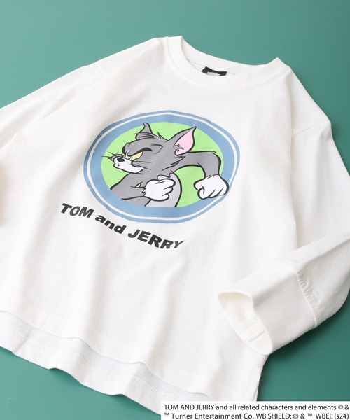 Tom&Jerry(トムアンドジェリー)の「TOM&JERRY バックプリント オーバーTシャツ KIDS(Tシャツ/カットソー・キッズ・チャコール/ベージュ/パープル/オフホワイト/杢グレー/ダークグリーン/ホワイト系1/ブラック/オレンジ/ベージュ系1/ホワイト系3/チャコールグレー/ネイビー/ダークグリーン系1/ブラック系1/ホワイト系2・120/130/140/150/160/110)」の5枚目の写真