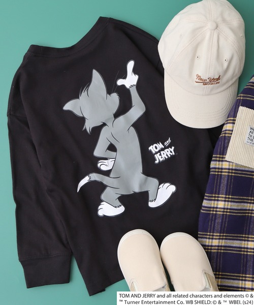 Tom&Jerry(トムアンドジェリー)の「TOM&JERRY バックプリント オーバーTシャツ KIDS(Tシャツ/カットソー・キッズ・チャコール/ベージュ/パープル/オフホワイト/杢グレー/ダークグリーン/ホワイト系1/ブラック/オレンジ/ベージュ系1/ホワイト系3/チャコールグレー/ネイビー/ダークグリーン系1/ブラック系1/ホワイト系2・120/130/140/150/160/110)」の6枚目の写真