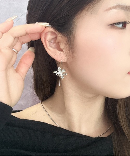 Burner(バーナー)の「【OKUOKU 0909】ボリュームフラワー ピアス 両耳用 oku-pierce-802554980436-11 y【RBTS】(ピアス(両耳用)・レディース・シルバー/ゴールド・FREE)」の8枚目の写真