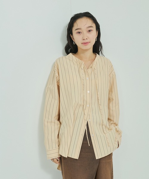 LE CERCLE par rope'(ルセルクルパーロペ)の「ストライプチュニックシャツ(シャツ/ブラウス・レディース・ブラック系その他3/イエロー系その他2/ブルー系その他5・FREE)」の9枚目の写真