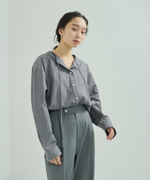 LE CERCLE par rope'(ルセルクルパーロペ)の「ストライプチュニックシャツ(シャツ/ブラウス・レディース・ブラック系その他3/イエロー系その他2/ブルー系その他5・FREE)」の14枚目の写真