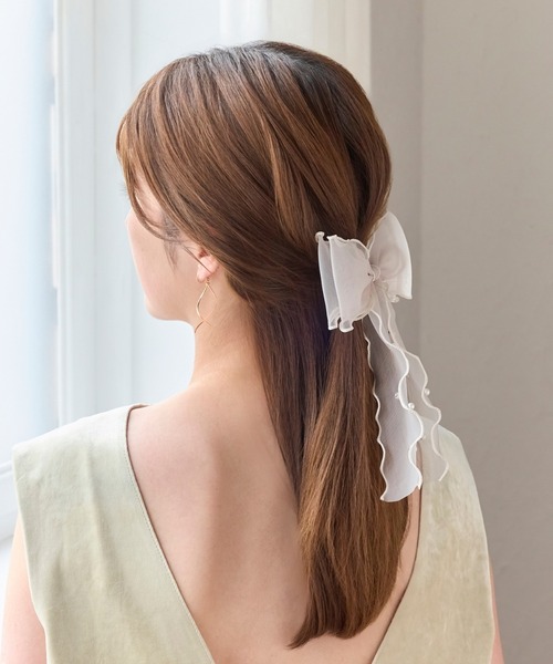 Phoebe（フィービィー）の「フレアリボンドットパールヘアゴム（ヘアゴム・レディース・ベージュ/ブラック・FREE）」の14枚目の写真