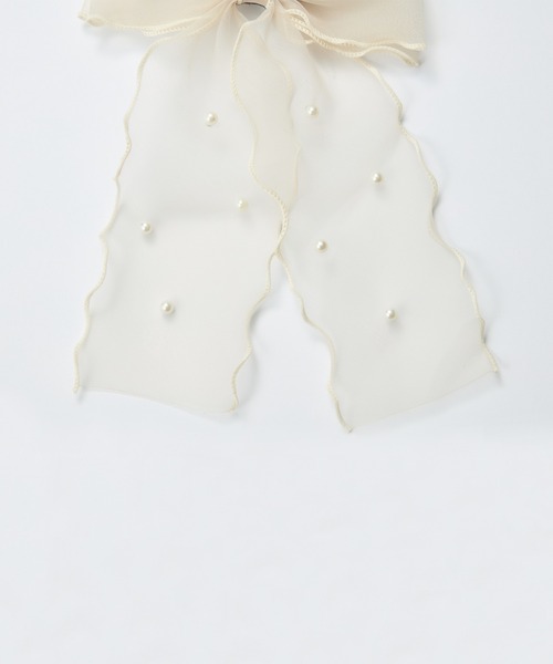 Phoebe（フィービィー）の「フレアリボンドットパールヘアゴム（ヘアゴム・レディース・ベージュ/ブラック・FREE）」の11枚目の写真