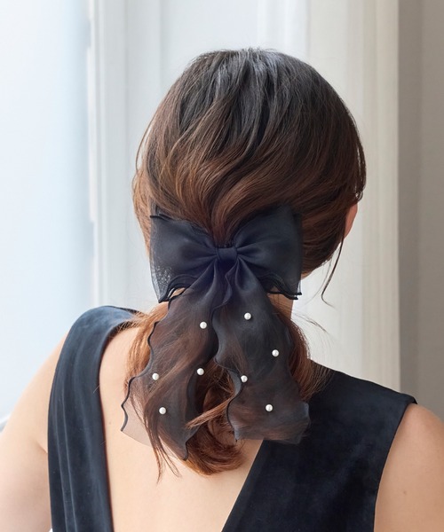 Phoebe（フィービィー）の「フレアリボンドットパールヘアゴム（ヘアゴム・レディース・ベージュ/ブラック・FREE）」の16枚目の写真