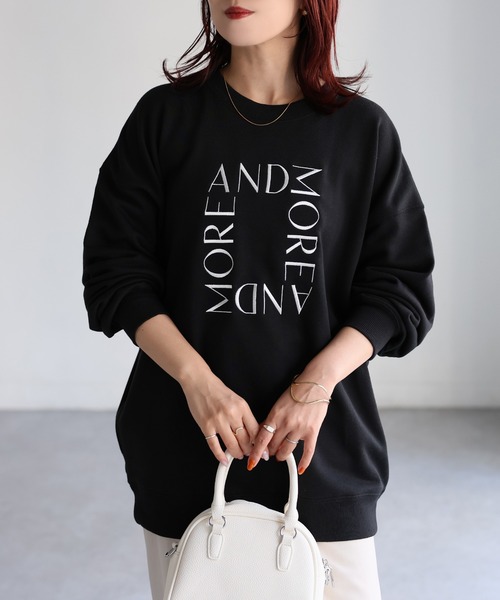 Riberry(リベリー)の「スクエアロゴ刺繍スウェット(スウェット・レディース・ネイビー×ホワイト/ホワイト系/ライトグレー系/ブラック×ホワイト・FREE)」の16枚目の写真