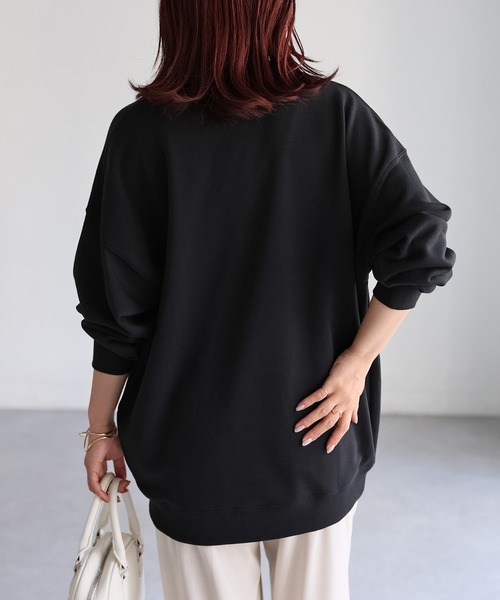 Riberry(リベリー)の「スクエアロゴ刺繍スウェット(スウェット・レディース・ネイビー×ホワイト/ホワイト系/ライトグレー系/ブラック×ホワイト・FREE)」の18枚目の写真