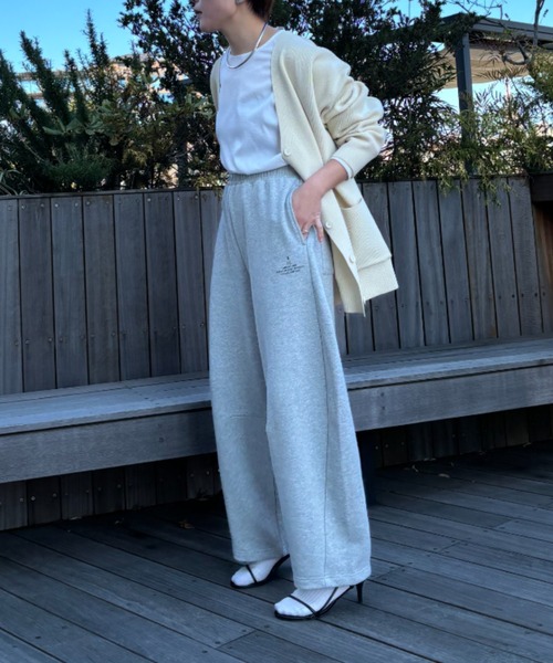 PUAL CE CIN（ピュアルセシン）の「カーブシルエットスウェットパンツ（スウェットパンツ・レディース・オフホワイト/グレー/オートミール・FREE）」の11枚目の写真