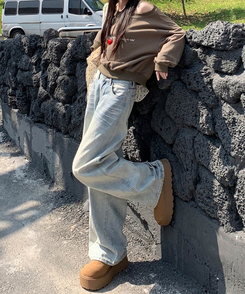 aimoha(アイモハ)の「ダメージデニムワイドパンツ(デニムパンツ・レディース・ライトブルー・LARGE/MEDIUM/SMALL/X-SMALL)」の11枚目の写真