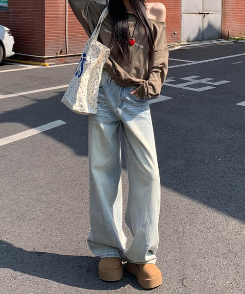 aimoha(アイモハ)の「ダメージデニムワイドパンツ(デニムパンツ・レディース・ライトブルー・LARGE/MEDIUM/SMALL/X-SMALL)」の3枚目の写真