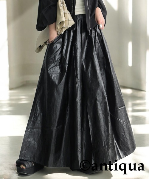 antiqua(アンティカ)の「メタリックフレアスカート(スカート・レディース・シルバー/ブラック・ONESIZE)」の2枚目の写真