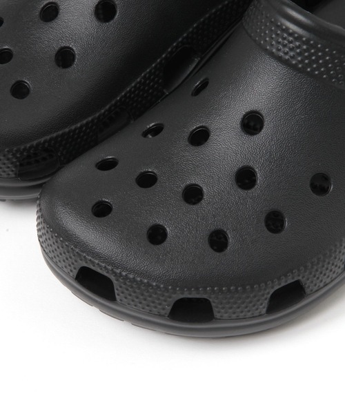 crocs（クロックス）の「【crocs(クロックス)】クラシック クロッグ [19cm-23cm](KIDS)（サンダル・キッズ・ネイビー/ブラック/パープル/ピンク/グリーン/ブルー/サックスブルー/ミント/ラベンダー・23.0cm/22.0cm/19.0cm/20.0cm/21.0cm）」の14枚目の写真