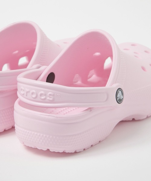 crocs（クロックス）の「【crocs(クロックス)】クラシック クロッグ [19cm-23cm](KIDS)（サンダル・キッズ・ネイビー/ブラック/パープル/ピンク/グリーン/ブルー/サックスブルー/ミント/ラベンダー・23.0cm/22.0cm/19.0cm/20.0cm/21.0cm）」の20枚目の写真