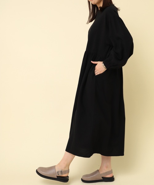 RNA-N(アールエヌエーエヌ)の「M2403 天竺布帛コンビワンピース(ワンピース・レディース・ブルーパープル/ブラック/アイボリー・FREE)」の3枚目の写真