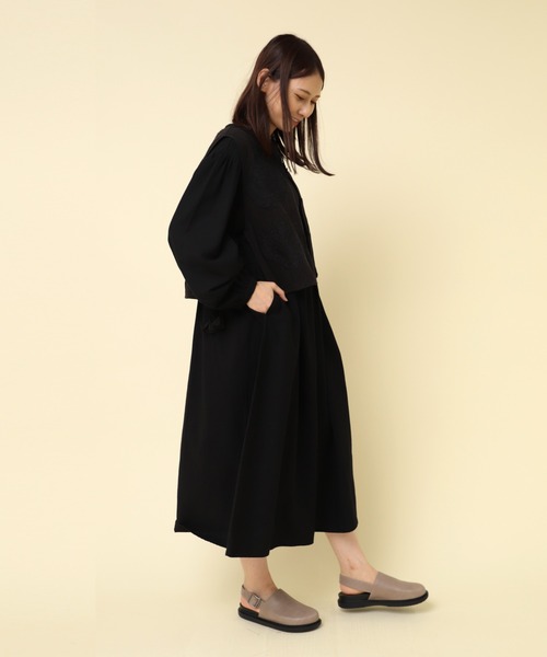 RNA-N(アールエヌエーエヌ)の「M2403 天竺布帛コンビワンピース(ワンピース・レディース・ブルーパープル/ブラック/アイボリー・FREE)」の5枚目の写真