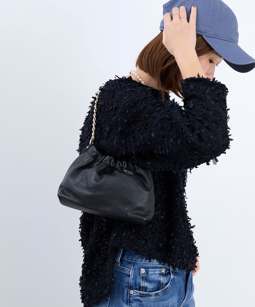 AULENTTI(オウレンティ)の「【AULENTTI】別注-チェーンショルダーバッグ-SHOULDER CHAIN BAG(ショルダーバッグ・レディース・ブラック/オフホワイト・FREE)」の18枚目の写真