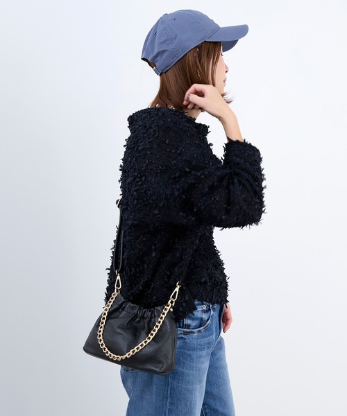 AULENTTI(オウレンティ)の「【AULENTTI】別注-チェーンショルダーバッグ-SHOULDER CHAIN BAG(ショルダーバッグ・レディース・ブラック/オフホワイト・FREE)」の22枚目の写真