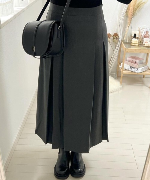 aquagarage(アクアガレージ)の「バックゴムボックスプリーツスカート(スカート・レディース・チャコール/モカ/ブラック・S/M/L)」の13枚目の写真