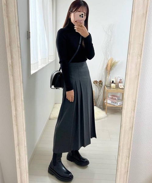 aquagarage(アクアガレージ)の「バックゴムボックスプリーツスカート(スカート・レディース・チャコール/モカ/ブラック・S/M/L)」の12枚目の写真