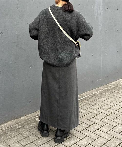 aquagarage(アクアガレージ)の「バックゴムボックスプリーツスカート(スカート・レディース・チャコール/モカ/ブラック・S/M/L)」の10枚目の写真