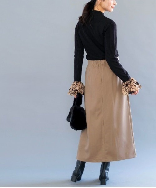 aquagarage(アクアガレージ)の「バックゴムボックスプリーツスカート(スカート・レディース・チャコール/モカ/ブラック・S/M/L)」の20枚目の写真