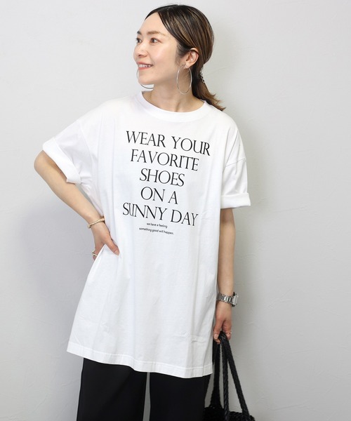 Aletta vita（アレッタビータ）の「綿天竺サイドスリットロゴワイドプルオーバー（Tシャツ/カットソー・レディース・オフホワイト/ブラック・FREE）」の5枚目の写真
