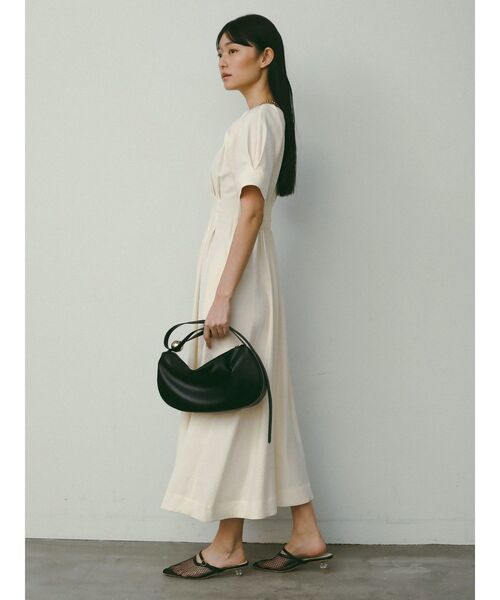 LAGUNAMOON(ラグナムーン)の「フロントZIPウエストタックワンピース(ワンピース・レディース・ホワイト/ブラック/オレンジ・SMALL/MEDIUM)」の8枚目の写真