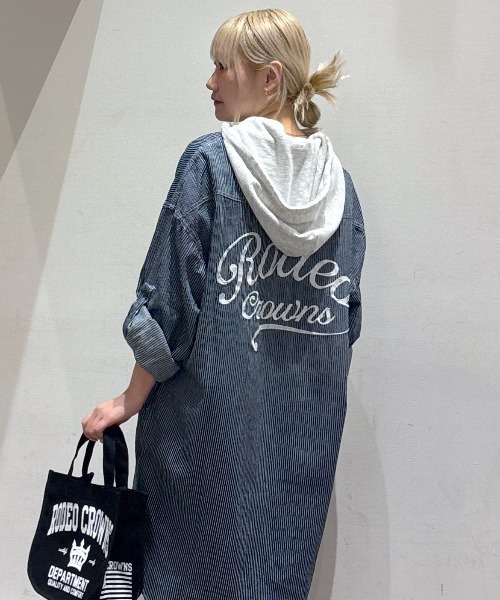 RODEO CROWNS WIDE BOWL（ロデオクラウンズワイドボウル）の「ウエスタンシャツワンピース（シャツワンピース・レディース・ブルー系その他/ブラック/カーキ/ブルー・FREE）」の4枚目の写真