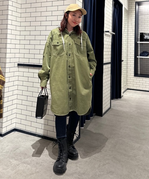 RODEO CROWNS WIDE BOWL（ロデオクラウンズワイドボウル）の「ウエスタンシャツワンピース（シャツワンピース・レディース・ブルー系その他/ブラック/カーキ/ブルー・FREE）」の2枚目の写真