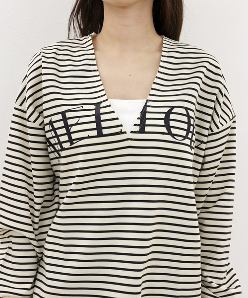 Aletta vita(アレッタビータ)の「深Vネックロゴプリントプルオーバー(Tシャツ/カットソー・レディース・オフホワイト/杢グレー/ブラック×ベージュ・F)」の22枚目の写真