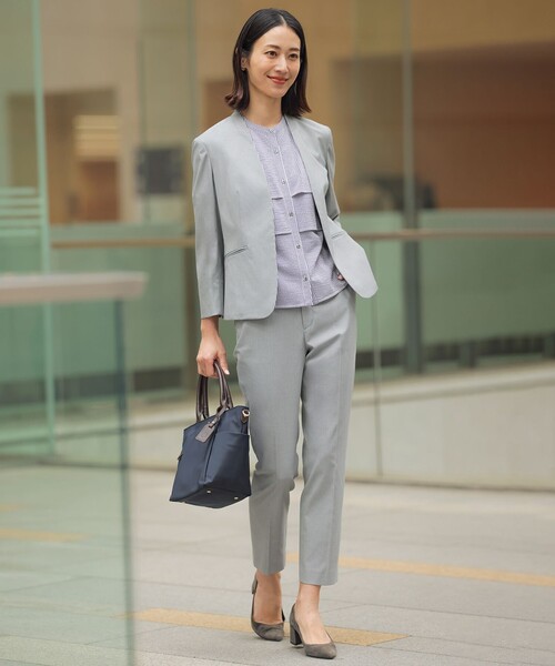 J.PRESS(ジェイプレス)の「【セットアップ対応・人気素材】コットンFITTY ノーカラー ジャケット(ノーカラージャケット・レディース・ネイビー系/ベージュ系/ライトグレー系・T13/T17/T15)」の19枚目の写真