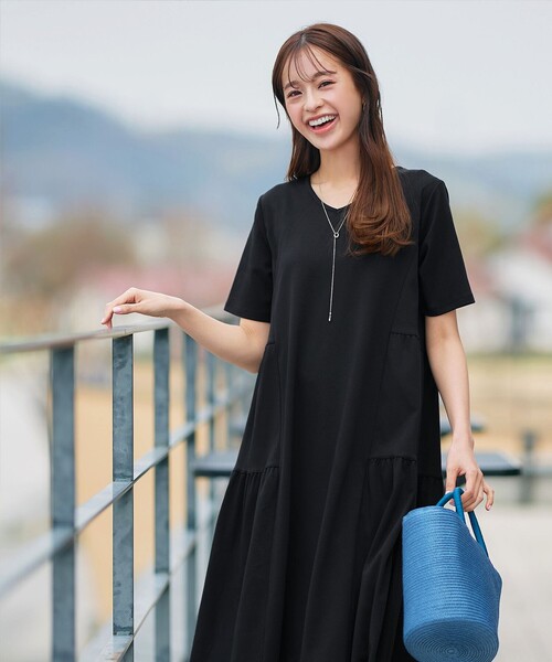 【SPORTMAX】フェザー ミディワンピース【送料関税込】 SPORTMAX】フェザー ミディワンピース【送料関税込】