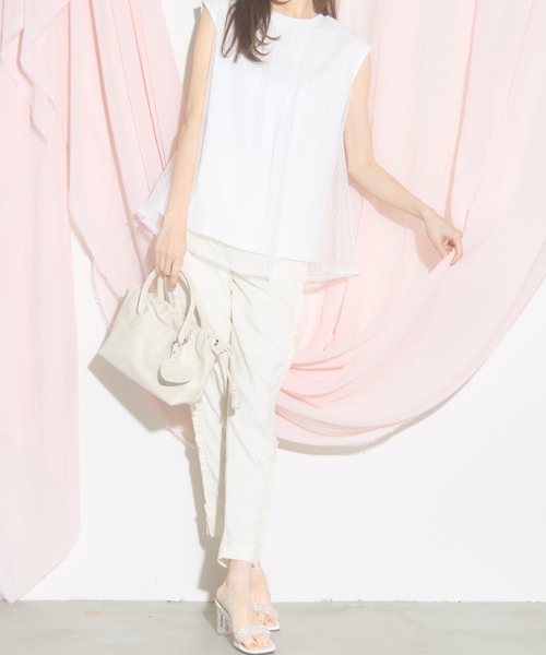 tocco closet(トッコ クローゼット)の「【ZOZO限定】スリーブレスドットチュールトップス(シャツ/ブラウス・レディース・ブラック/ネイビー/オフホワイト・M)」の4枚目の写真
