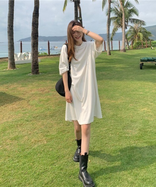 LETee（レティー）の「ティーシャツワンピース（Tシャツ/カットソー・レディース・マスタード/ブラウン/ブラック/ホワイト・FREE）」の17枚目の写真